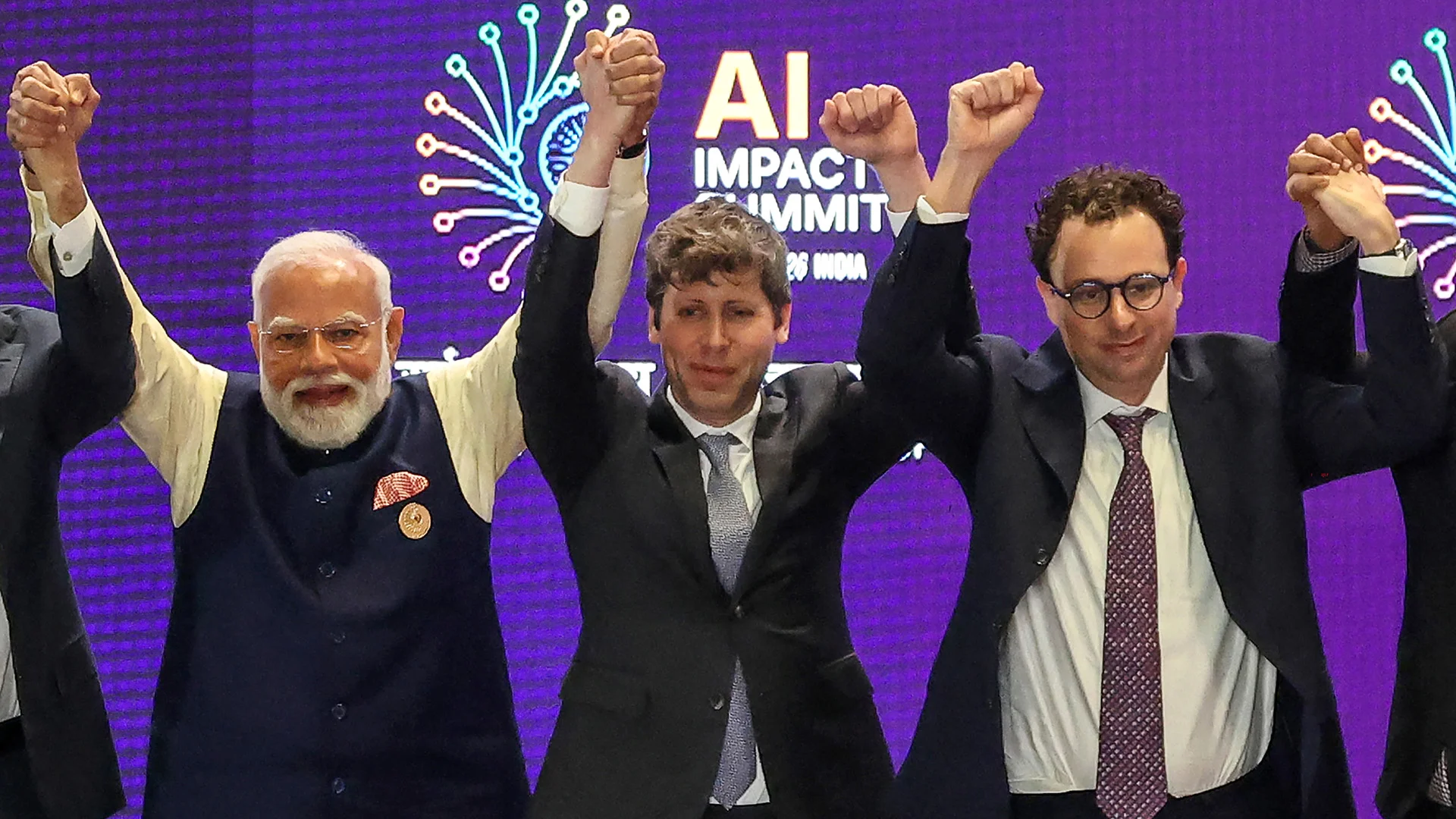 OpenAI Agent Hacks Australia's Medicare Portal, Claude Finds a CRISPR-Like Enzyme, and Labs Ask the UN for Global AI Rules - Featured image